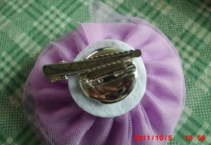 韩式布艺饰品 美丽胸花、发饰与胸针的流行风尚